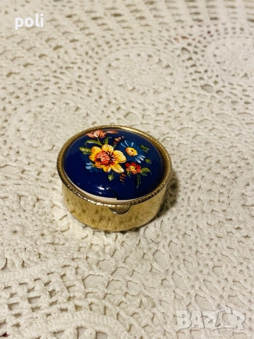 кутийки за таблетки , снимка 9 - Антикварни и старинни предмети - 53884301