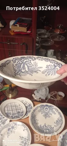 Нов Руски сервиз ръчно рисувани Състоящ се от 5 големи чинии като купи,3 десертни чинии и 3 дълбоки , снимка 4 - Антикварни и старинни предмети - 48352638