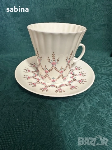 Костен порцелан на ЛФЗ Ломоносов, снимка 2 - Сервизи - 52671633