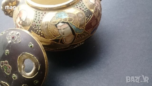 Японска старинна ваза ''Сацума'', малка ваза за аромати. , снимка 2 - Антикварни и старинни предмети - 37392431