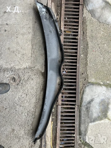 Кора под чистачките мерцедес ц-класа w203