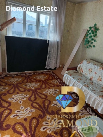 Двуетажна къща в село Върбица общ. Димитровград, снимка 5 - Къщи - 49859239