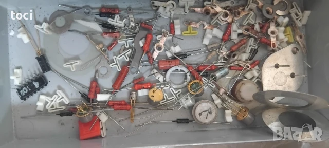 Голямо количество електронна скрап , снимка 10 - Друга електроника - 51242730