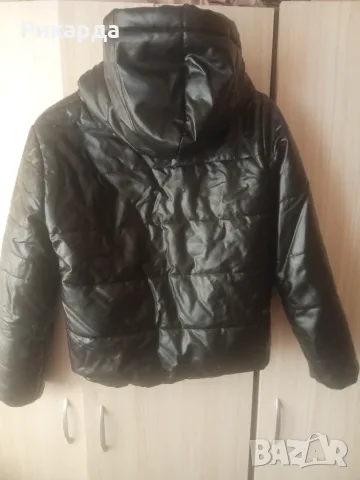 Дамско яке с кожен ефект, снимка 2 - Палта, манта - 56476057