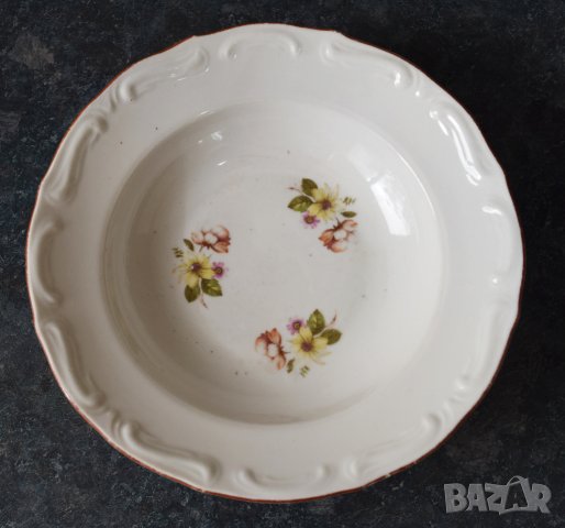 2 броя Ретро български порцелан чинии, снимка 3 - Сервизи - 38342004