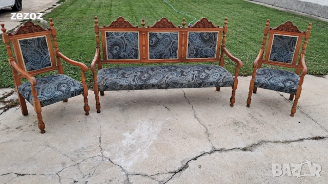 Канапе и две кресла орех