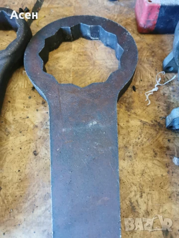 Индустриални  ключове гаечен звезда и лула, снимка 7 - Ключове - 51351295