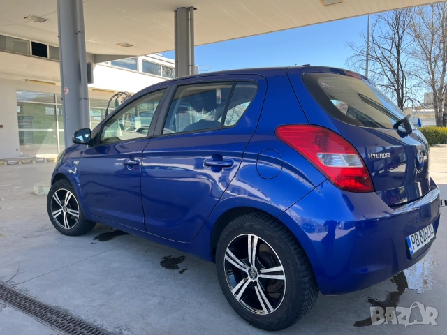 Продавам ХЮНДАЙ И20 HYUNDAI I20 10.2010г. 1.2 + ГАЗ 78к.с., снимка 6 - Автомобили и джипове - 25081582