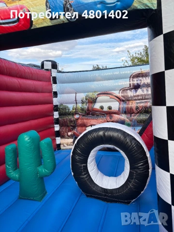 Надуваем батут на Маккуин под наем, снимка 3 - Декорация - 54242764