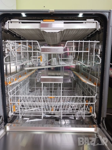 Съдомиялна за частично вграждане  MIELE - 60 см, снимка 9 - Съдомиялни - 54287769