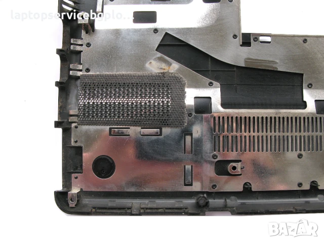 SONY VAIO PCG-71213M 15.6" Долен корпус 012-002A-3023-B, снимка 6 - Части за лаптопи - 50778749