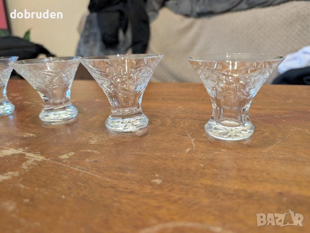 Кристални чаши за ликьор сервиз 6бр.