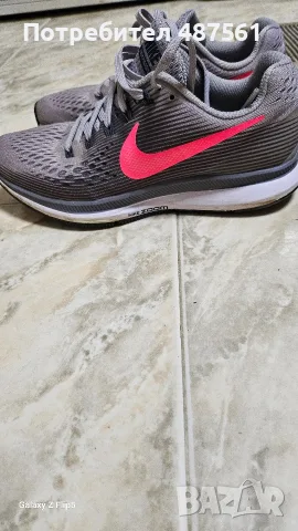 Оригинални дамски маратонки Nike Air Zoom Pegasus 34 (Размер 37.5 / 23.5 см) , снимка 4 - Маратонки - 56261309