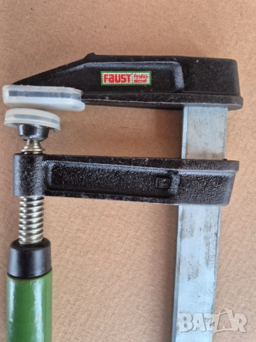 Дърводелска  голяма стяга  - Germany