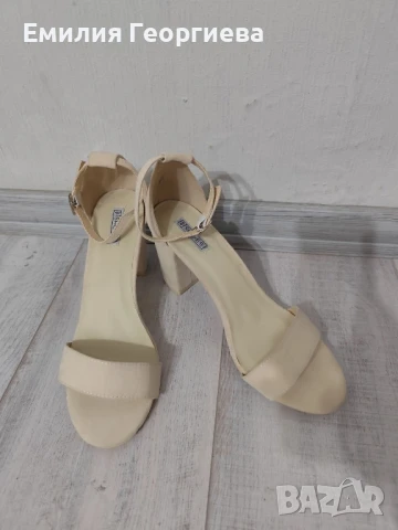 Сандали 40 номер, снимка 2 - Дамски обувки на ток - 50557169