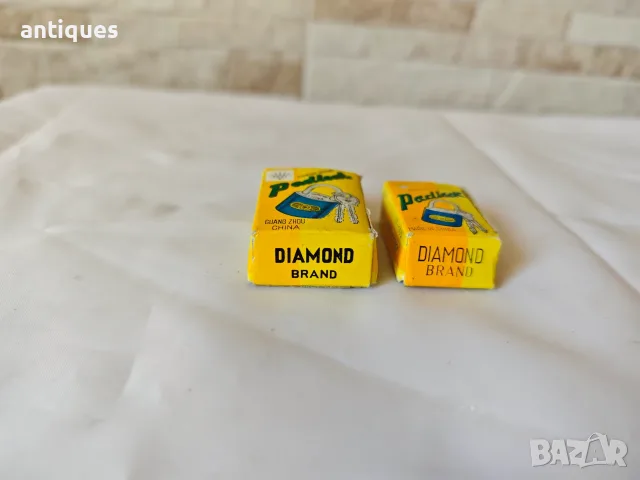 Катинари - DIAMOND - 1970г. - колекционерски - два броя - нови, снимка 3 - Антикварни и старинни предмети - 55896462