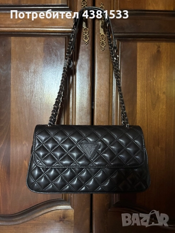 Дамска чанта Guess, снимка 1
