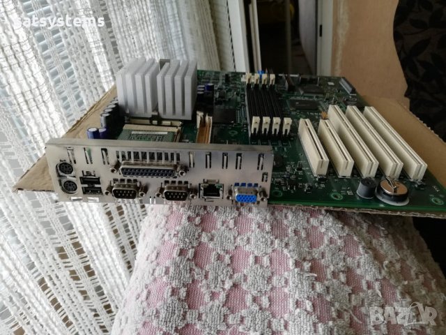 Дънна платка IBM Server Netfinity 3500 M20 Dual Socket 370 CPU+FAN, снимка 1 - Дънни платки - 34321559