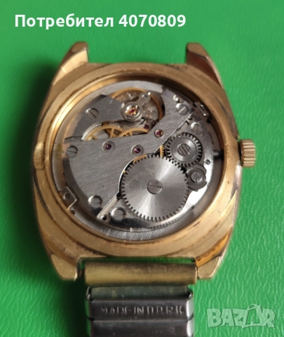 Стар руски часовник Ракета, снимка 4 - Антикварни и старинни предмети - 52332390