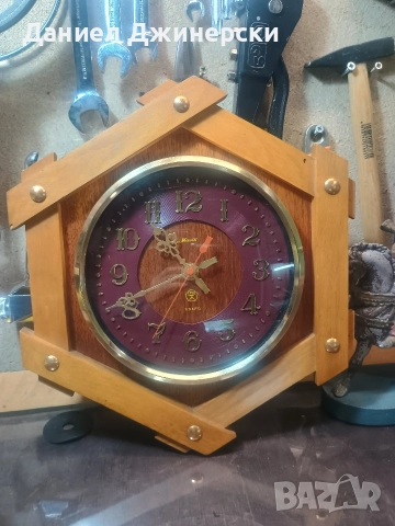 СССР часовникци Янтар и Маяк, снимка 8 - Антикварни и старинни предмети - 49483388