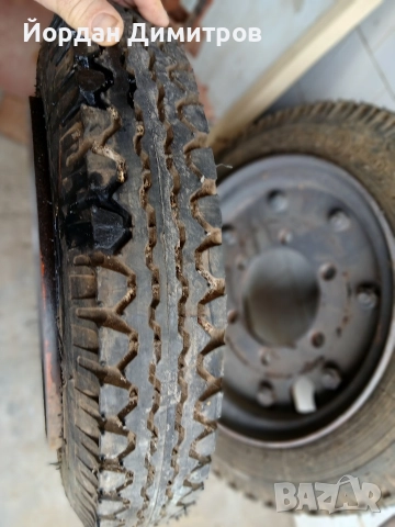 ГУМИ С ДЖАНТИ 13 ЦОЛА ТЕСНИ ЗА РЕМАРКЕТА НА ПЛОВДИВСКИ МОТОБЛОК 