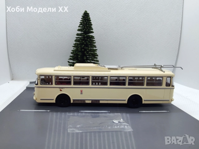 Модел Тролейбус Шкода 1/87, снимка 4 - Колекции - 51826890