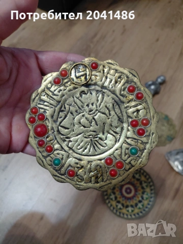 Бронзови красотички, снимка 4 - Антикварни и старинни предмети - 54346045