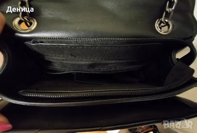 Черна чанта с регулираща дръжка , снимка 3 - Чанти - 48592018