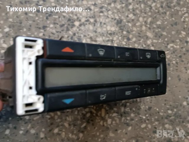 C-Class W202 Mercedes 2028301385 Climate AC климатроник панел с липсващо капаче на бутон