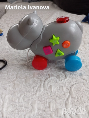 Музикална играчка 