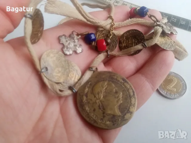 Стар накит,гердан,пендар,етно,кръст,връв,от на баба скрина, снимка 3 - Антикварни и старинни предмети - 49963168