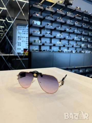 очила с черен обикновен калъф и ув защита versace chanel , снимка 15 - Слънчеви и диоптрични очила - 51301899