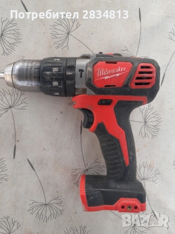 Винтоверт Milwaukee M18, снимка 3 - Винтоверти - 53929161