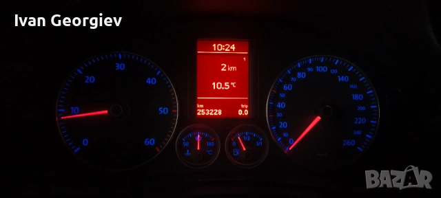 VW Jetta 1.9 TDI, снимка 12 - Автомобили и джипове - 54276261