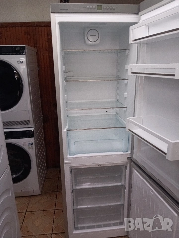 Иноксов комбиниран хладилник с фризер Liebherr с 2 години гаранция!, снимка 10 - Хладилници - 53039543