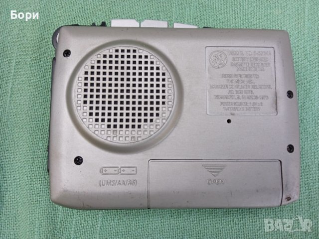 General Electric Cassette Recorder Model 3-5364A , снимка 3 - Плейъри, домашно кино, прожектори - 38517351