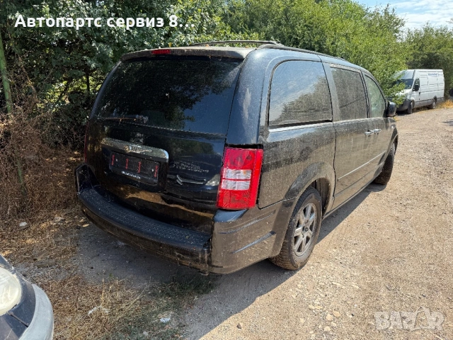 На части Крайслер Гранд Вояджер Chrysler Gr Voyager 2.8 д, снимка 3 - Автомобили и джипове - 53061745