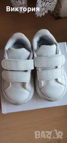 Детски маратонки adidas , снимка 2 - Детски маратонки - 56359631