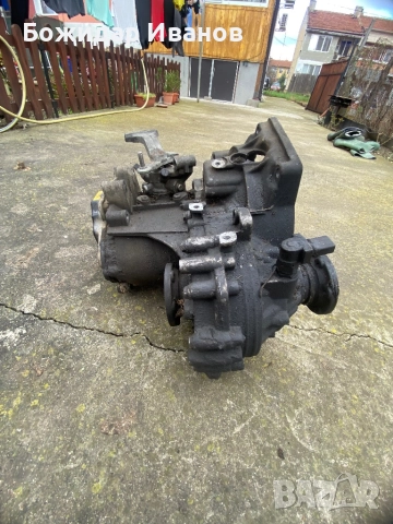 Скоростна кутия за голф 4, снимка 2 - Части - 52704377