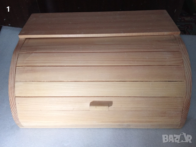 Дървена кутия за хляб 