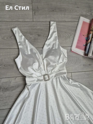 ⚜️Дамска сатенена рокля с камъни.36 евро.Универсален размер., снимка 11 - Рокли - 53966964