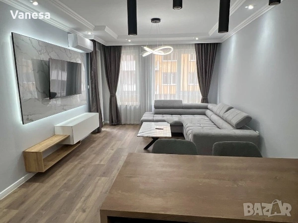 Двустаен апартамент в кв.Южен