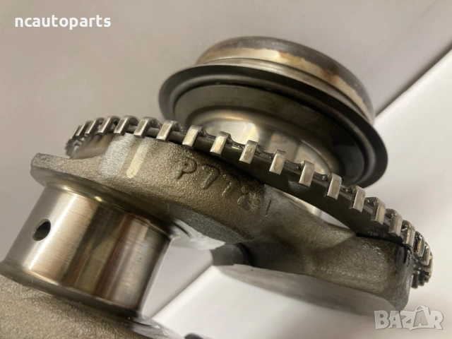 Коляно вал за Isuzu Forward N75 150L 3.0 дизел 4JJ1TC B87869 P772 2016, снимка 7 - Части - 54190107