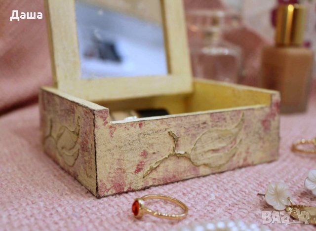 Кутия за бижута с огледало, снимка 2 - Декорация за дома - 31642110