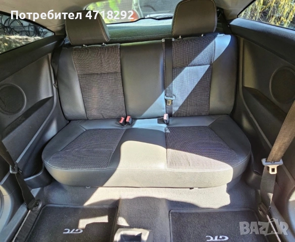 Opel Astra GTC 1.9, снимка 3 - Автомобили и джипове - 53215228