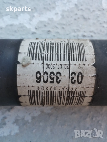 Кардан за Mercedes w203 C200 Kompressor, снимка 2 - Части - 52170515