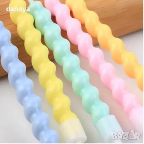 5365 Комплект цветни спираловидни свещи за торта, 6 броя, снимка 5 - Декорация за дома - 47716073