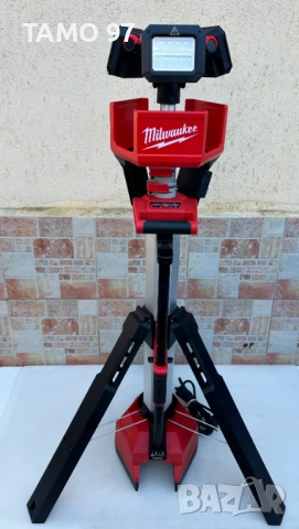Milwaukee M18 HOSALC - Професионален акумулаторен прожектор като нов!
