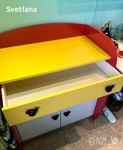 спешно. Детско обзавеждане за стая. гардероб скрин бюро нощно шкафче Мики Маус, снимка 3 - Мебели за детската стая - 49711186