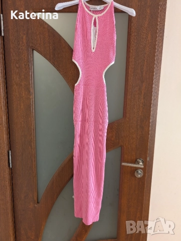 Яка рокля Bershka